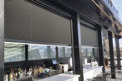 Curtain black clausa  in fixed structure